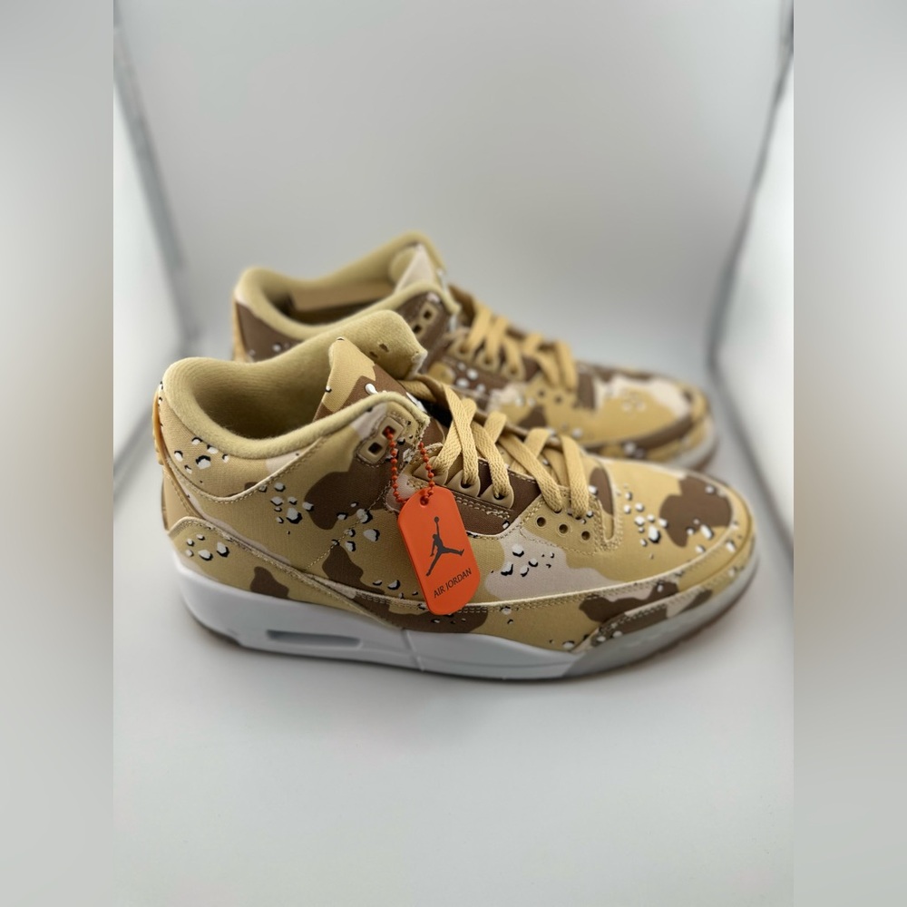 Jordan 3 Retro WNBA Camo Women’s Size 9.5 Men’s 8 / HM4301-200 / Note :No Lid
